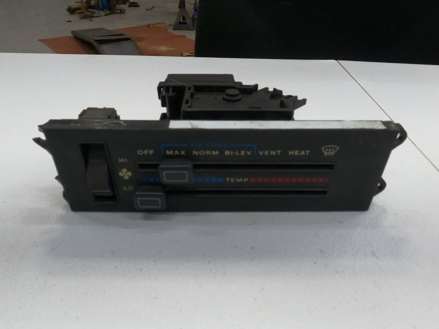 1987? - 1996 Jeep Cherokee A/C Heater Control.. HVAC Controller